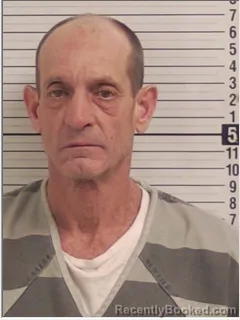 Mugshot of TRACE KENDALL SR TAYLOR