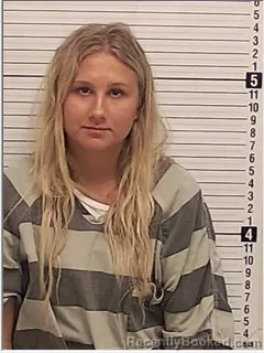 Mugshot of REESE KALYNN WITTWER
