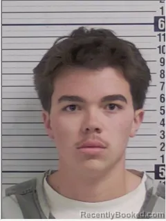 Mugshot of JAKE THOMAS SMALL