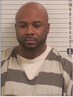 Mugshot of JUSTIN LAVON MCKINNEY