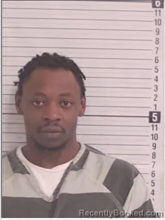 Mugshot of DEVONTE DESEAN FRYERSON