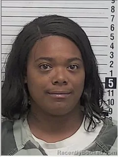 Mugshot of SEMETRIA LAVONSHA MARKETHIA JOHNSON booked in Bay County, Florida on April 18, 2026