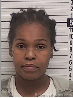 Mugshot of Elteshia Roshay Shackelford