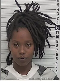 Mugshot of Tanajha Kearia Alexis Pinion