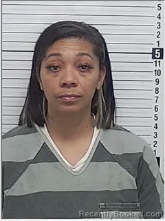 Mugshot of KERIA LEANN TAYLOR booked in Bay County, Florida on June 8, 2026