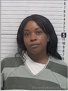 Mugshot of SHAVONNE FABRAE MCDANIEL booked in Bay County, Florida on June 12, 2026