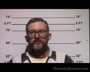 Mugshot of Chase Mixon