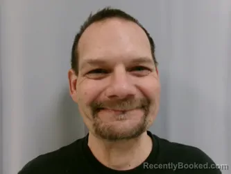 Mugshot of Robert Eugene Huff