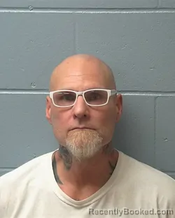 Mugshot of CHARLES DEAN TOBY PHIPPS