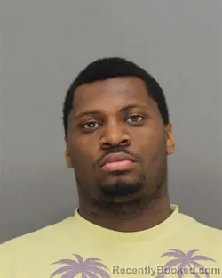 Mugshot of STEPFON LASHAWN DIXON