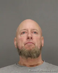 Mugshot of DAVID BRADLEY ROBERTS