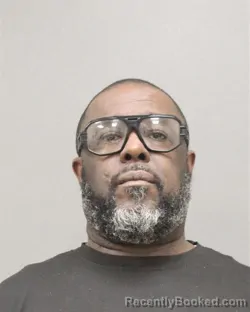 Mugshot of DARYL ANTHONY ROBINSON