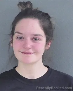 Mugshot of CHRISTAL LORRAINE THOMPSON