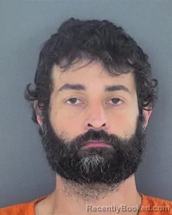 Mugshot of Dustin Cole Scarbor