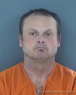 Mugshot of MARK ALLAN HENNING