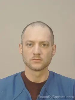 Mugshot of AARON VINCENT DESANCTIS