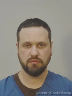 Mugshot of DUSTIN RYAN SWEENEY