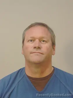 Mugshot of TRACY ALLEN THRONSON