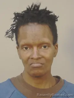 Mugshot of DANIELLA NICOLE PHIPPS