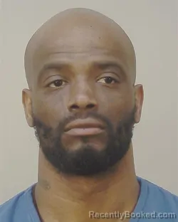 Mugshot of Deonte Moore