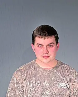 Mugshot of JARED MICHAEL STOLL