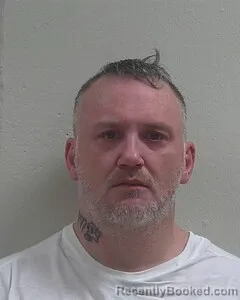 Mugshot of SHANEN C INGLES