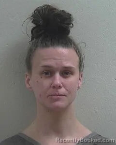 Mugshot of AMANDA L EVERSON booked in Douglas County, Wisconsin on April 15, 2026