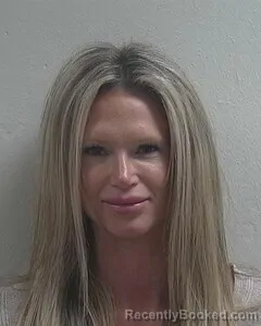Mugshot of Lisa E Macmanus booked in Douglas County, Wisconsin on October 19, 2026