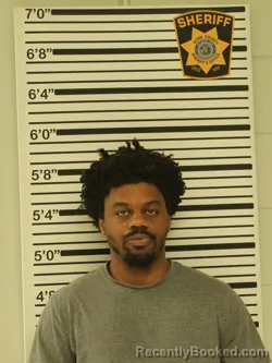 Mugshot of DAVION BRANOM