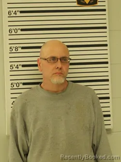 Mugshot of JONATHON OAKS
