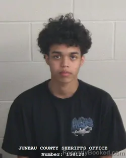 Mugshot of DEYMAR ANTONIO TORREZ FLORES booked in Juneau County, Wisconsin on April 24, 2026