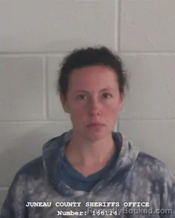 Mugshot of SAMANTHA RAE CARTER booked in Juneau County, Wisconsin on July 25, 2026