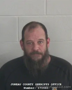 Mugshot of MATTHEW CHARLES HUNTER