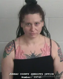 Mugshot of SAMANTHA J WILLIAMS booked in Juneau County, Wisconsin on June 4, 2026