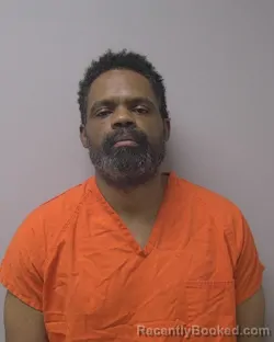 Mugshot of COREY TRAVON DAVIS