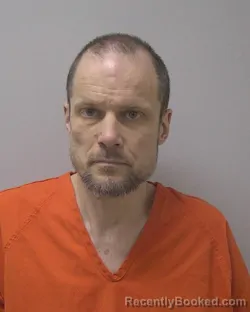 Mugshot of JOSHUA TIMOTHY HUNT