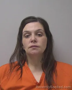 Mugshot of KELLY MARIE GARDUNO