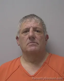 Mugshot of MATTHEW R VALDEZ