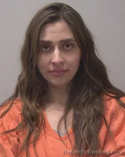 Mugshot of RAEVYN CLARICE LINDER