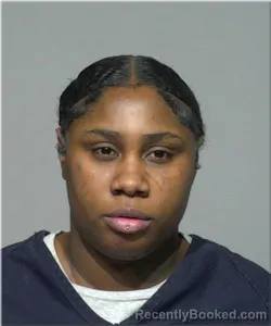Mugshot of Shanida Moore