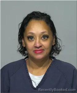 Mugshot of Elizabeth Roeder