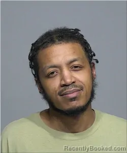 Mugshot of Queinton Matthews