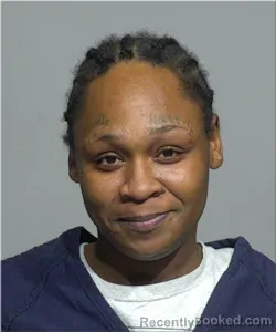 Mugshot of Jasmine Smith