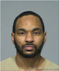 Mugshot of Savon Jones