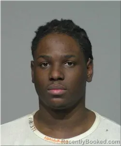 Mugshot of Jaheim Robinson