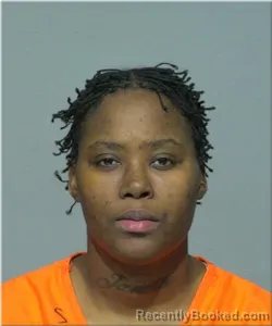 Mugshot of Quaticia Bowman