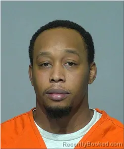 Mugshot of Xavier Fields