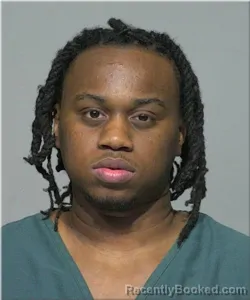 Mugshot of Daevion Lewis