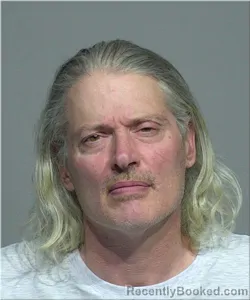 Mugshot of Travis Izydor
