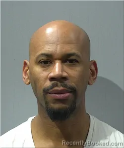 Mugshot of Courtney Scott